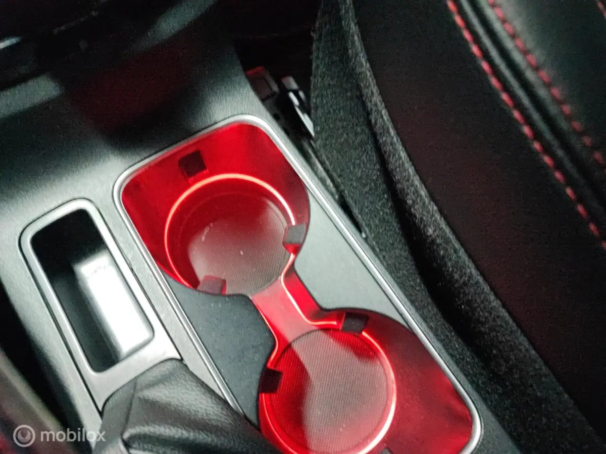 1.0 EcoBoost ST-LINE NW DISTRIBUTIERIEM TREKHAAK LED CRUISE NAVI LEER CARPLAY CAMERA NW APK
