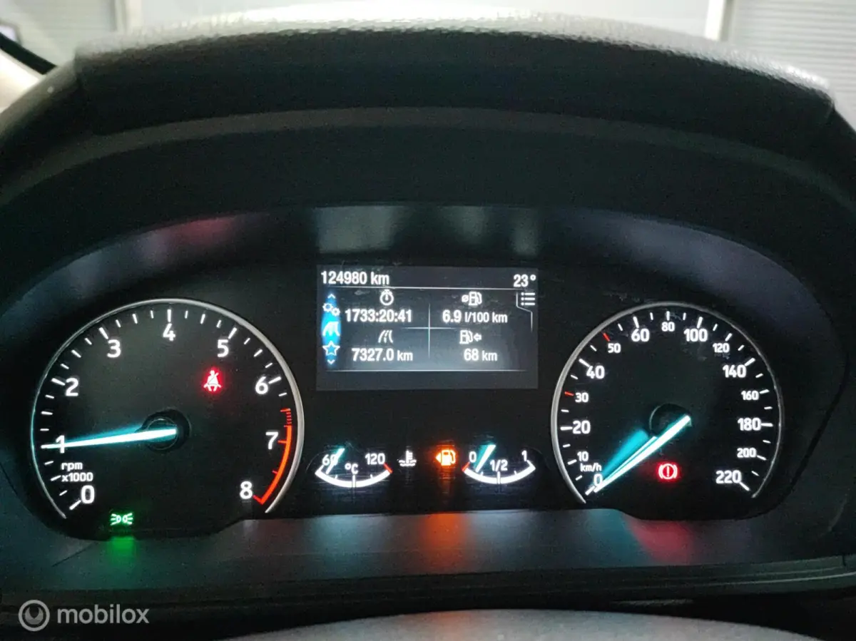 1.0 EcoBoost ST-LINE NW DISTRIBUTIERIEM TREKHAAK LED CRUISE NAVI LEER CARPLAY CAMERA NW APK