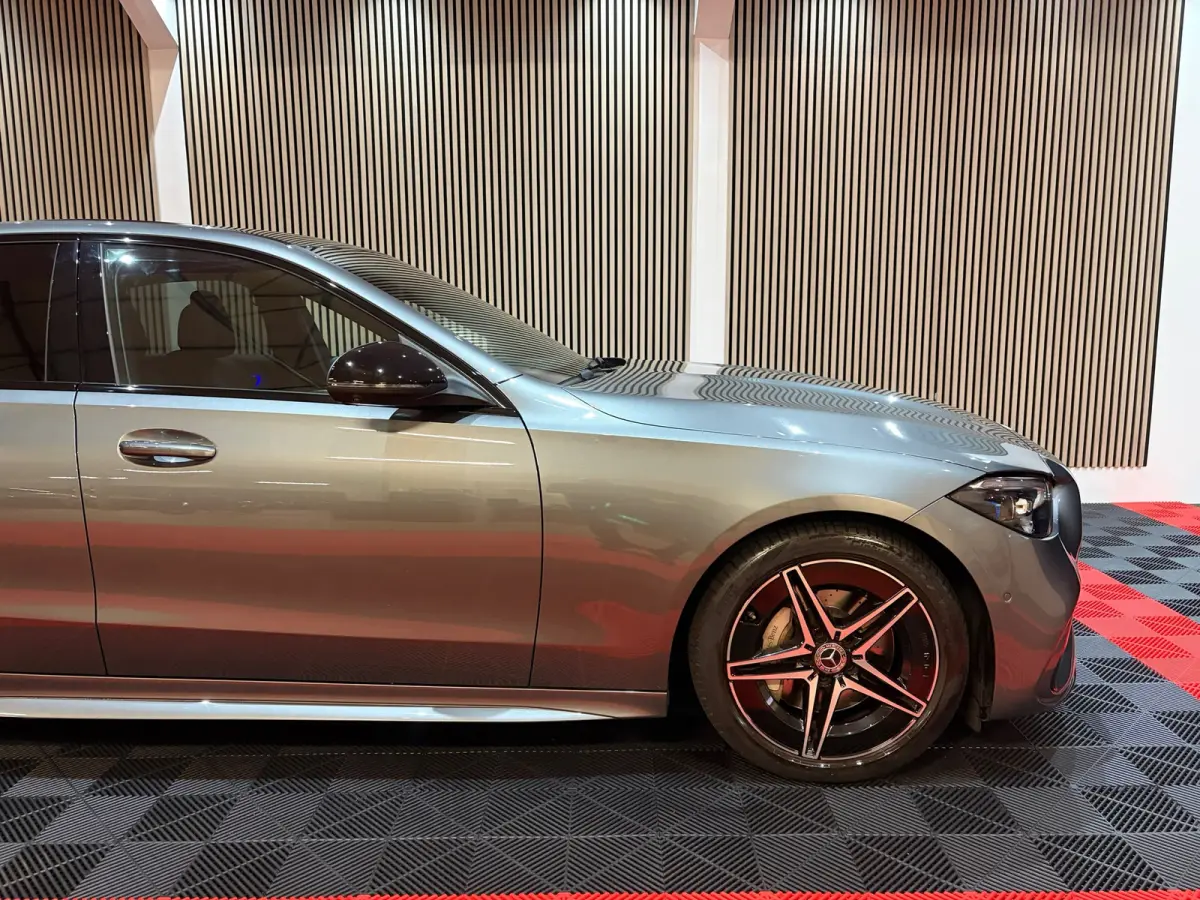 200 AMG Line 360 camera Leder