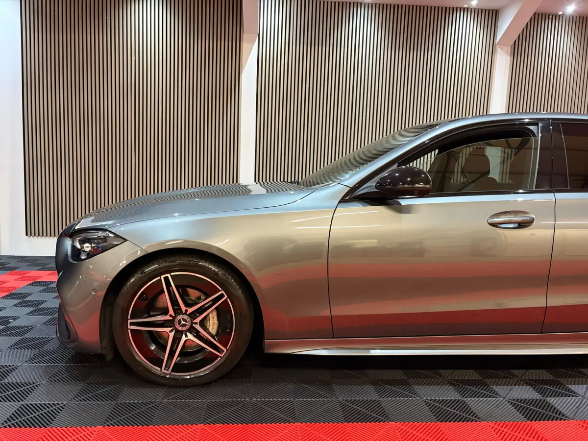 200 AMG Line 360 camera Leder