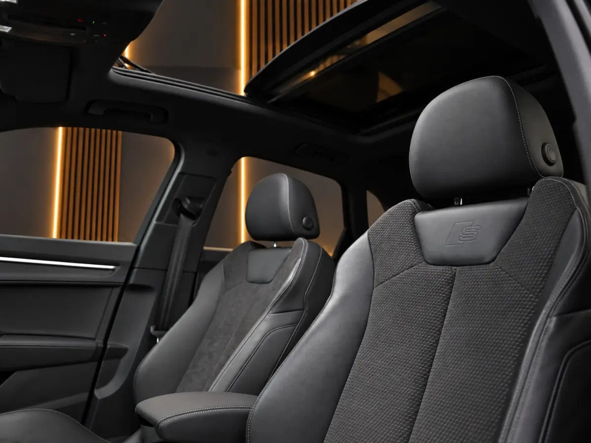 45 TFSI S-Line Quattro 245PK | Pano | Digital Dash | Ambient+ | Keyless | Camera |Electric Seat | Carplay | Afgevlakt Stuur | 20'' | Stoelverwarming | Adaptive | Matrix Led | Alcantara | Hal