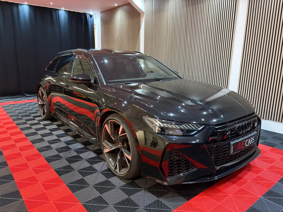 Audi RS6 Avant 4.0 TFSI Quattro Pano Soft close B&O 360° Stoelvent "Akrapovic"