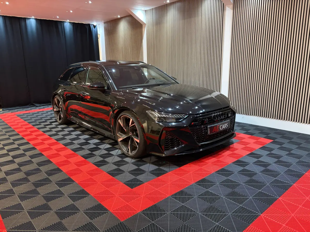 Audi RS6 Avant 4.0 TFSI Quattro Pano Soft close B&O 360° Stoelvent "Akrapovic"