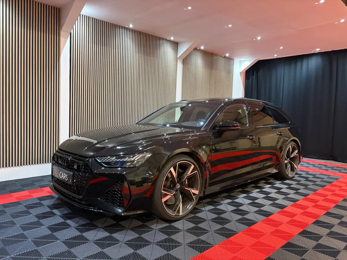 Audi RS6 Avant 4.0 TFSI Quattro Pano Soft close B&O 360° Stoelvent "Akrapovic"
