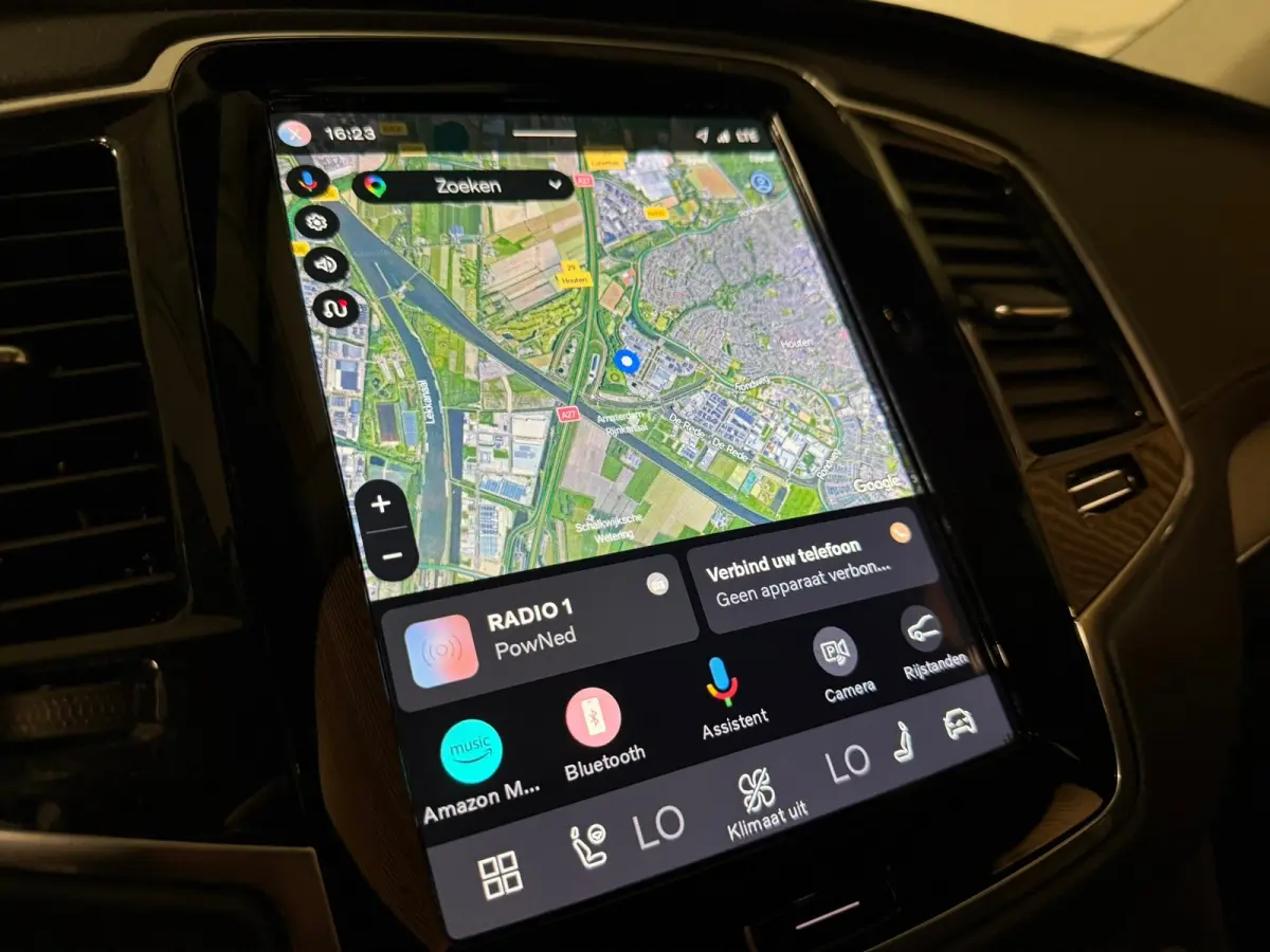 T8 AWD Recharge Ultimate Bright | Luchtvering | Trekhaak | 360 Camera | Head-Up Display | 455pk | Harman Kardon | Adaptieve Cruise Control | Stoelverwarming voor+achter | Stuurwielverwarming