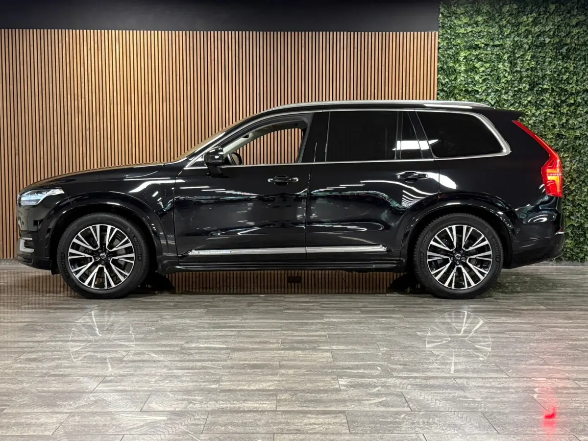 T8 AWD Recharge Ultimate Bright | Luchtvering | Trekhaak | 360 Camera | Head-Up Display | 455pk | Harman Kardon | Adaptieve Cruise Control | Stoelverwarming voor+achter | Stuurwielverwarming