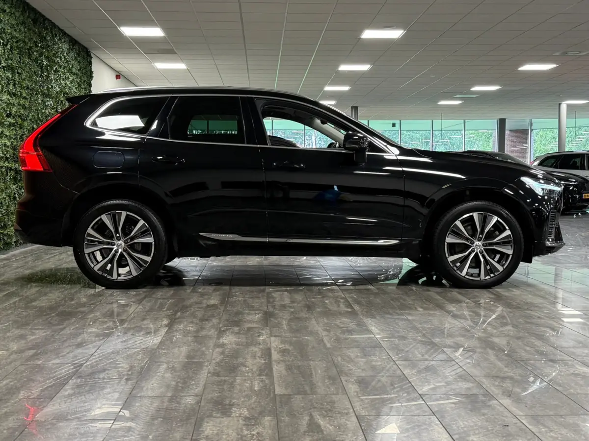 T6 AWD Recharge Ultimate Bright Long Range | Luchtvering | Trekhaak | Head-Up Display | Harman Kardon | Parkeercamera | Adaptieve Cruise Control | Stoelverwarming | Stuurwielverwarming | Sch