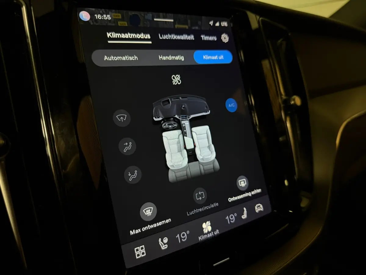 T8 AWD Recharge Plus Dark | Luchtvering | Trekhaak | 360° Camera | Harman Kardon | 455pk | Adaptieve Cruise Control | Stoelverwarming voor+achter | Stuurwielverwarming | Full LED Meesturend