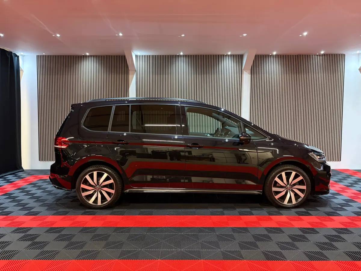 1.5 TSI Highline Executive R-Line-pakket 7p Pano Virtual Camera Keyless ACC Trekhaak