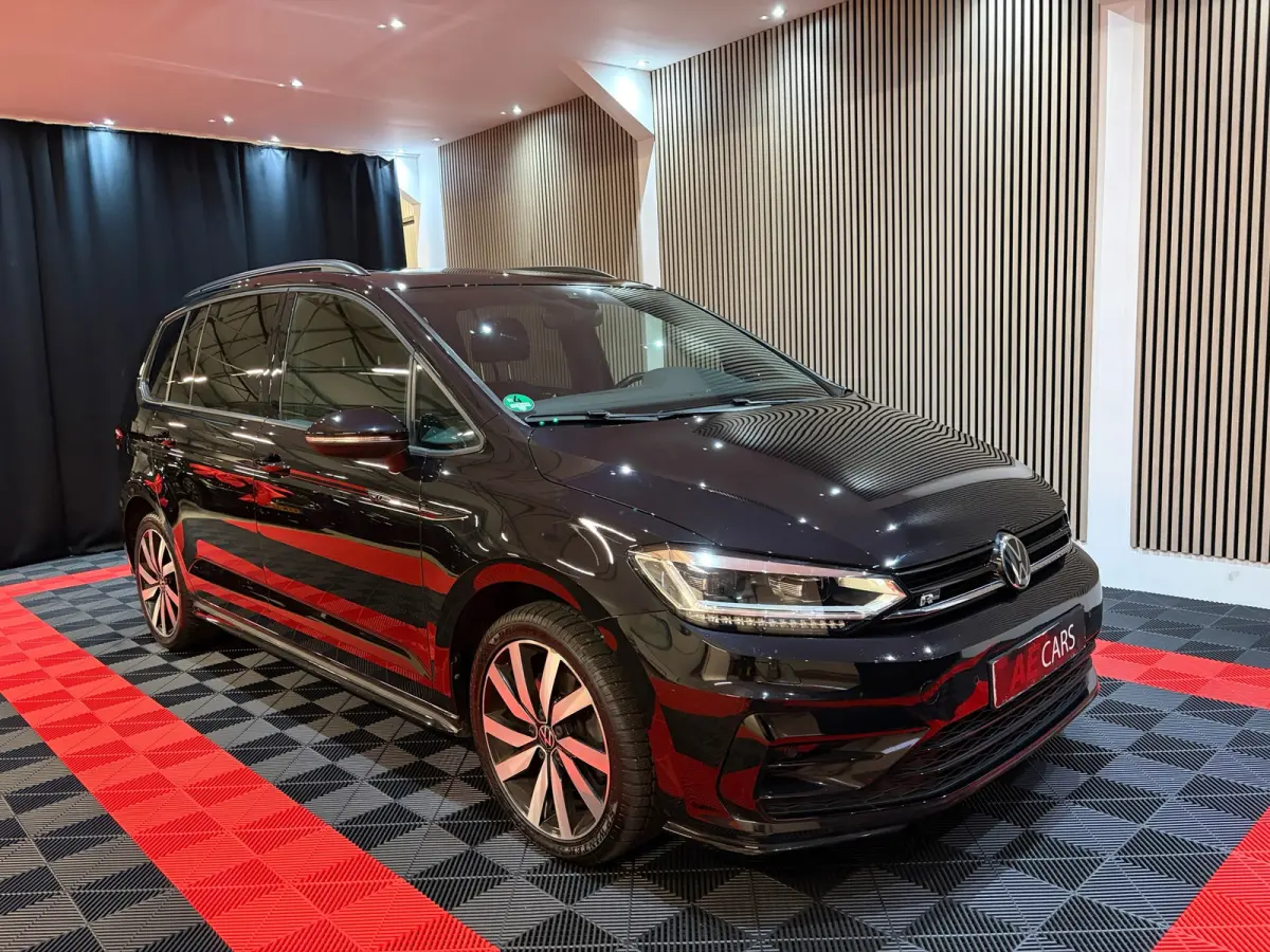1.5 TSI Highline Executive R-Line-pakket 7p Pano Virtual Camera Keyless ACC Trekhaak