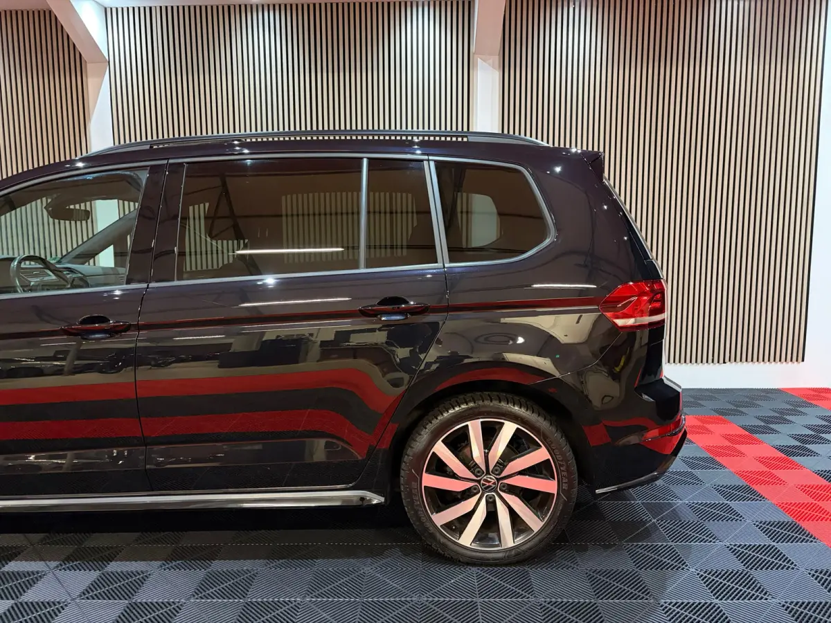 1.5 TSI Highline Executive R-Line-pakket 7p Pano Virtual Camera Keyless ACC Trekhaak