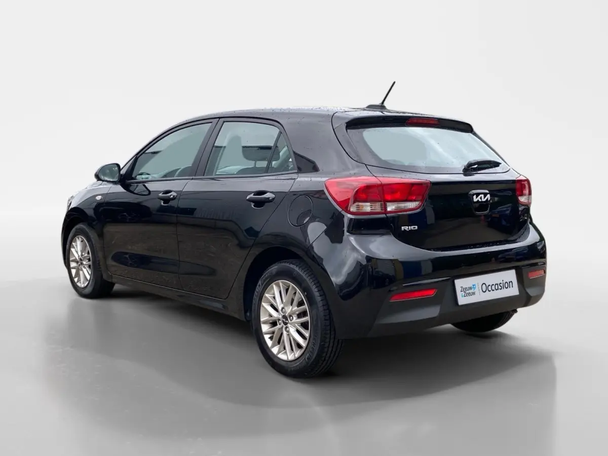 1.0 T-GDi MHEV DynamicLine | Airco | AppleCarPlay Android Auto | 16 inch LM velgen | Parkeercamera | Cruise control | Lineassist |