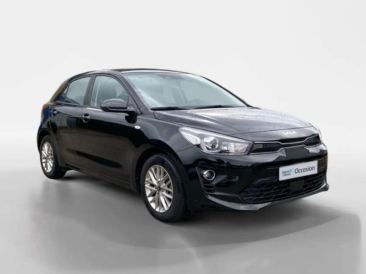 1.0 T-GDi MHEV DynamicLine | Airco | AppleCarPlay Android Auto | 16 inch LM velgen | Parkeercamera | Cruise control | Lineassist |