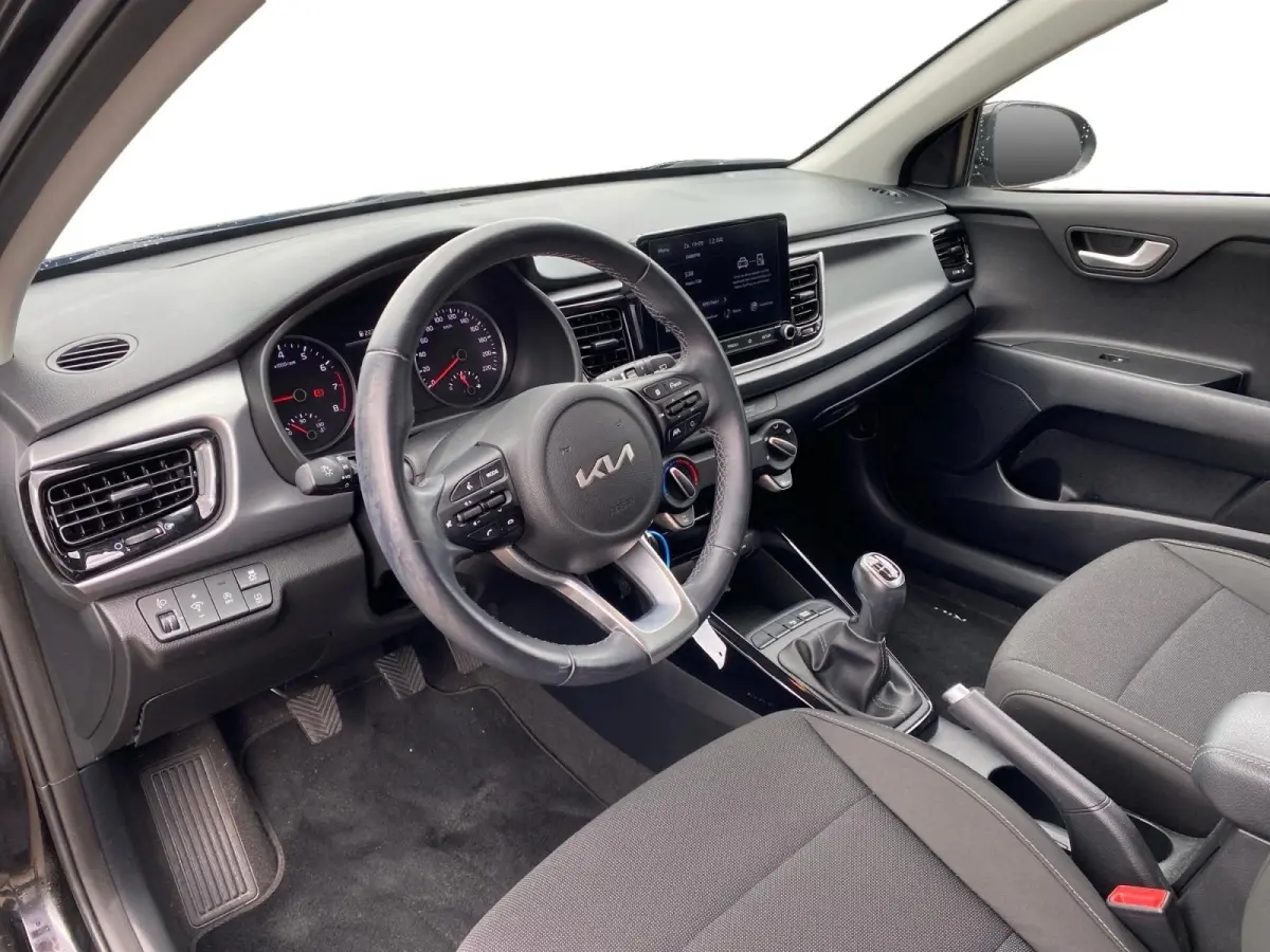 1.0 T-GDi MHEV DynamicLine | Airco | AppleCarPlay Android Auto | 16 inch LM velgen | Parkeercamera | Cruise control | Lineassist |