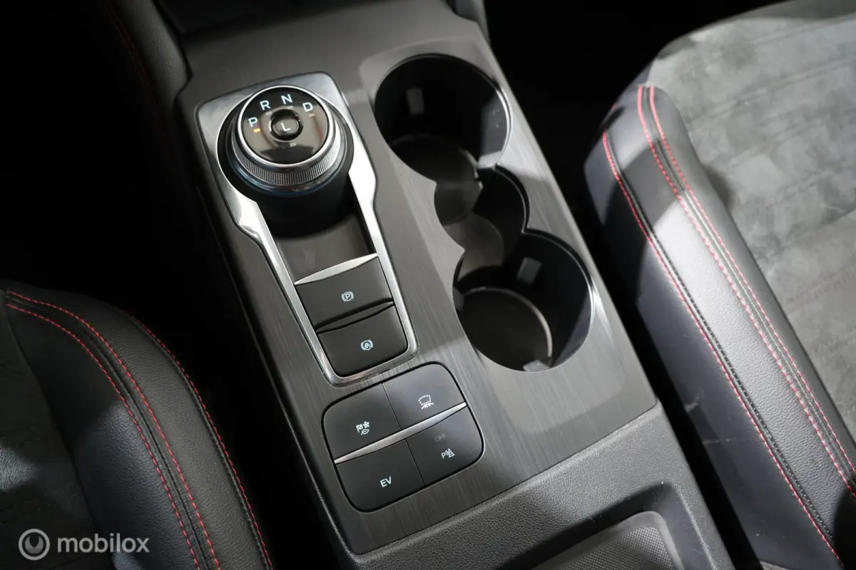 2.5 PHEV ST-Line - Stuur/Stoelverwarming - Carplay - Camera