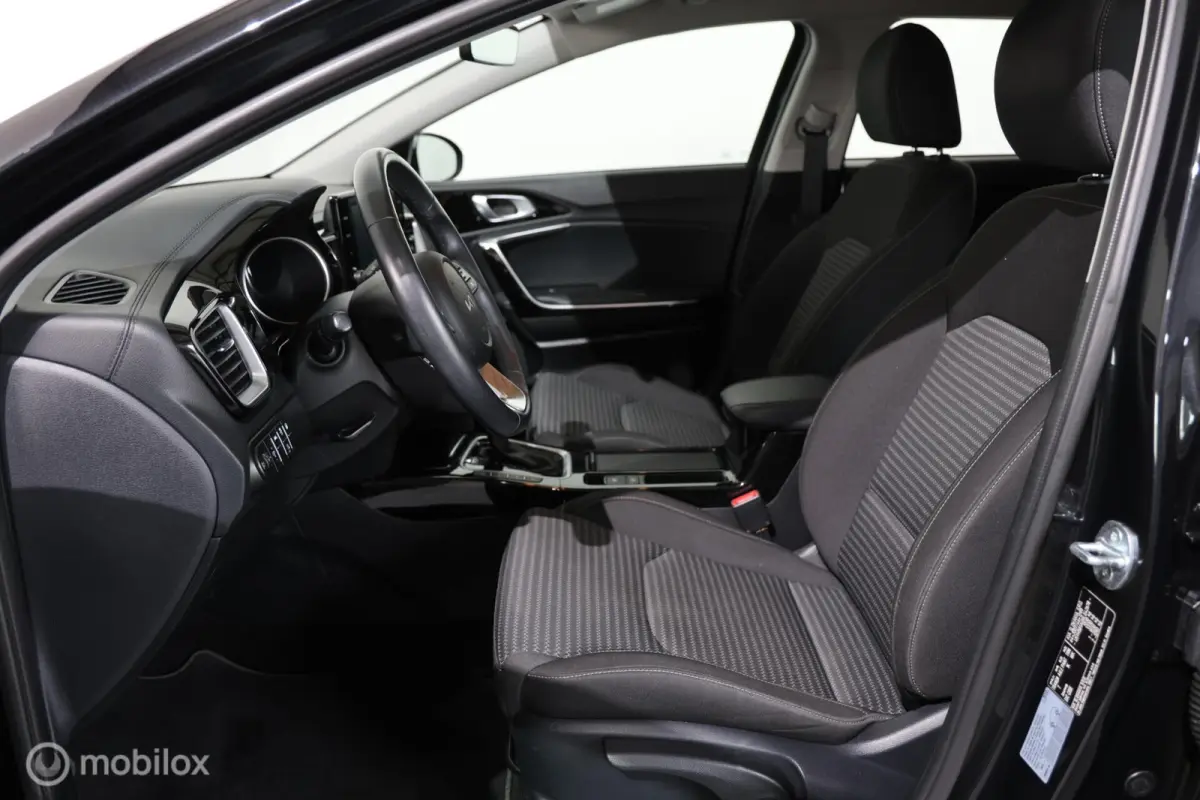 1.6 GDI PHEV DynamicLine - Stuur/Stoelverwarming - Carplay - Camera
