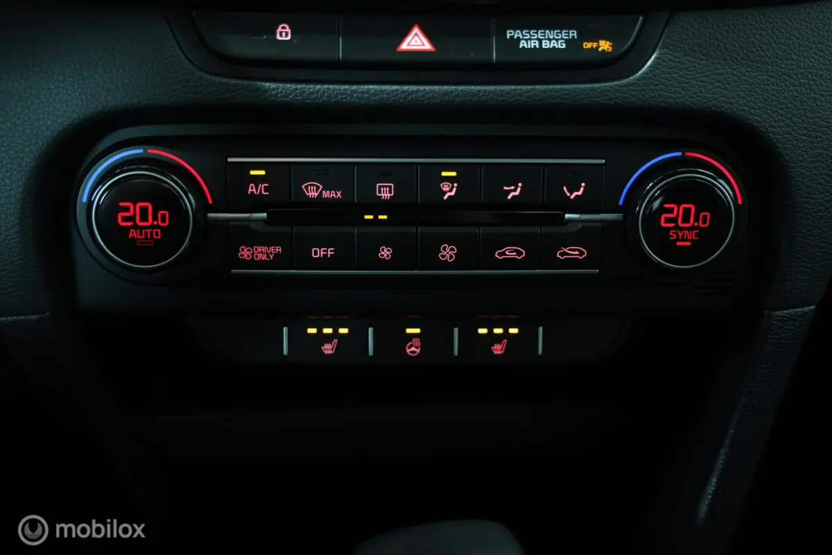 1.6 GDI PHEV DynamicLine - Stuur/Stoelverwarming - Carplay - Camera