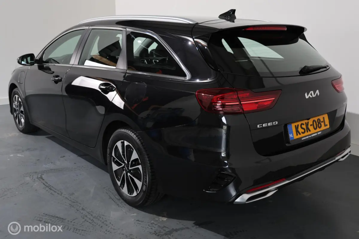 1.6 GDI PHEV DynamicLine - Stuur/Stoelverwarming - Carplay - Camera