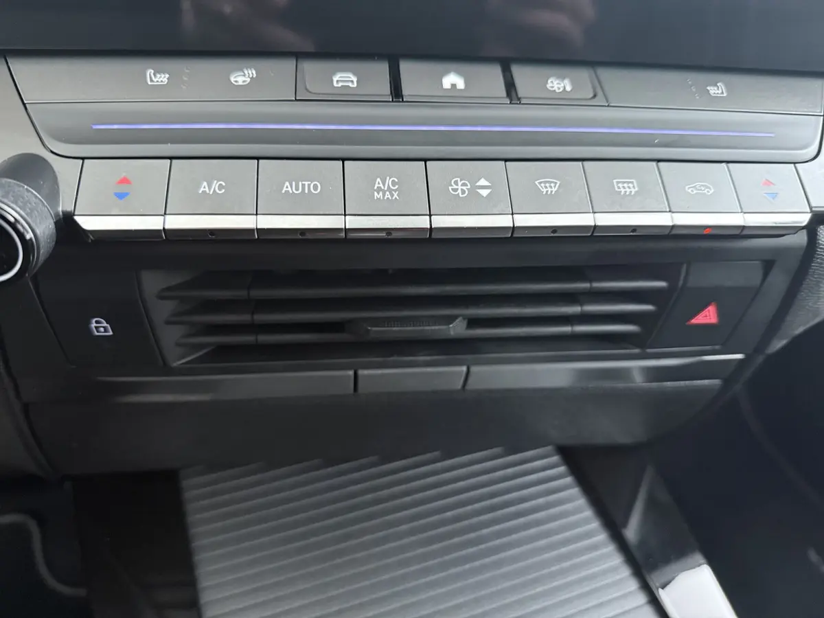 1.2 Turbo GS Trekhaak | All-seasons | Apple Carplay/Android Auto|telefoonintegratie premium | Cruise control adaptief met Stop&Go | Electronic climate controle