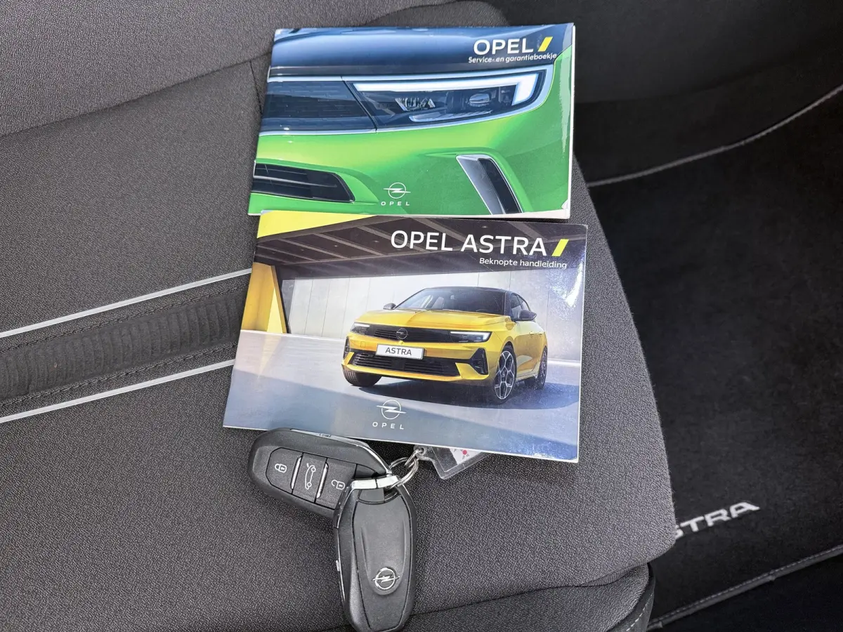 1.2 Turbo GS Trekhaak | All-seasons | Apple Carplay/Android Auto|telefoonintegratie premium | Cruise control adaptief met Stop&Go | Electronic climate controle