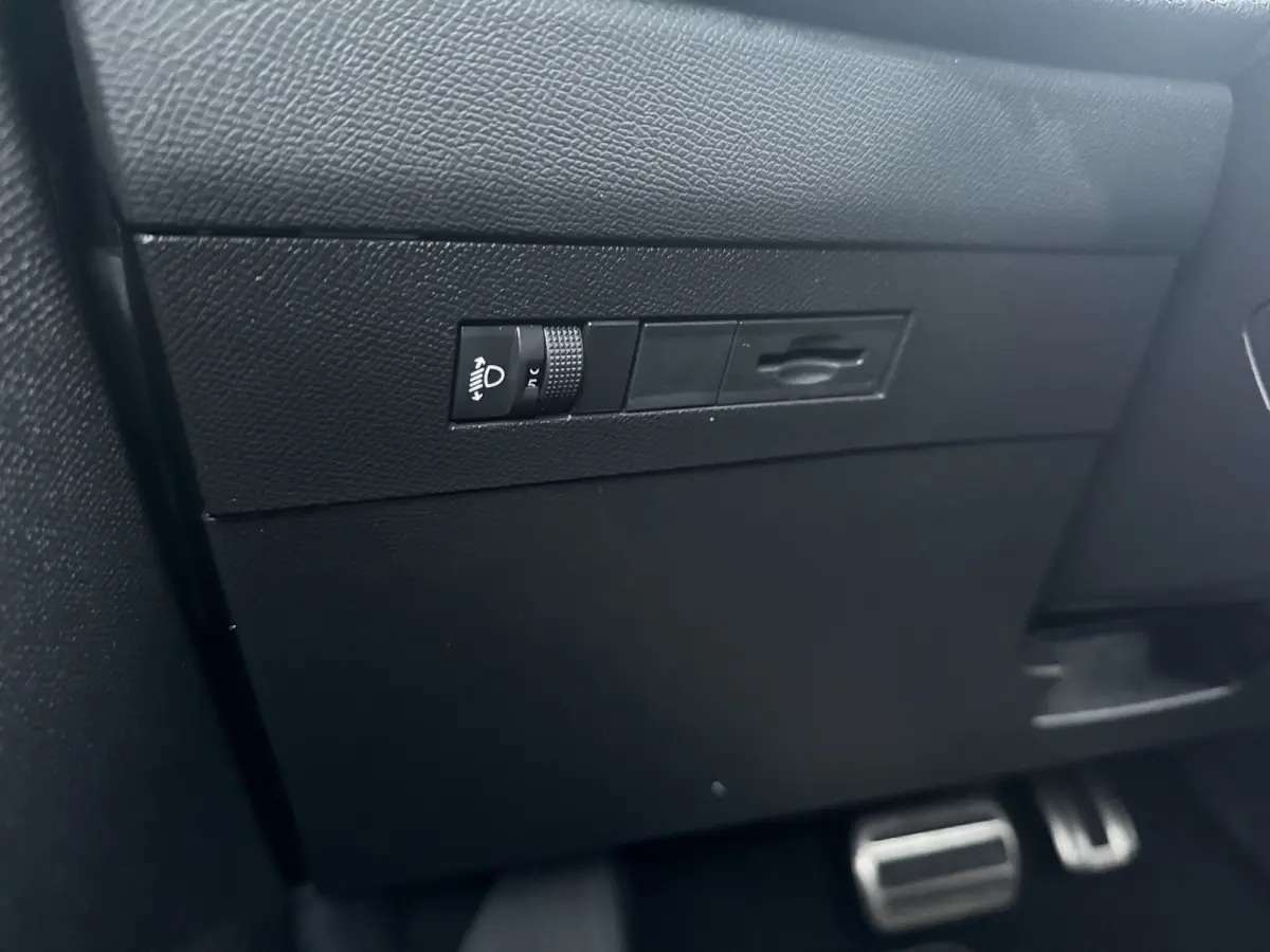 1.2 Turbo GS Trekhaak | All-seasons | Apple Carplay/Android Auto|telefoonintegratie premium | Cruise control adaptief met Stop&Go | Electronic climate controle