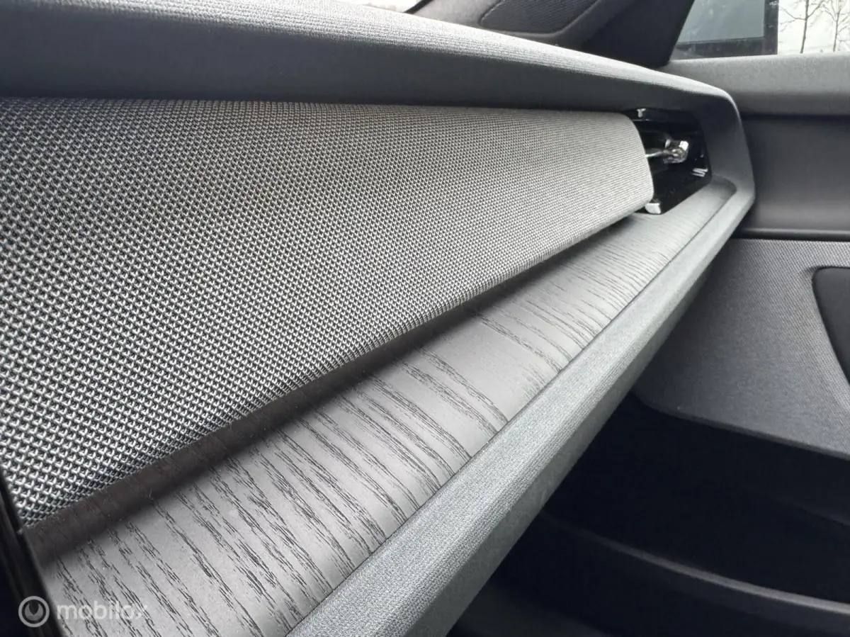 LONG RANGE DUAL MOTOR LAUNCH EDITION 78KWH