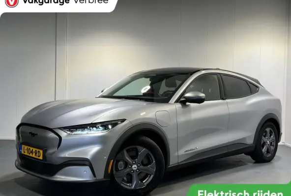 Extended RWD 98 kWh | 94% SoH | Navigatie/Android/Apple Carplay | Panoramadak | Voorstoelen/Stuur/Voorruit Verwarmd | Cruise Control Adaptief | Achteruitrijcamera |