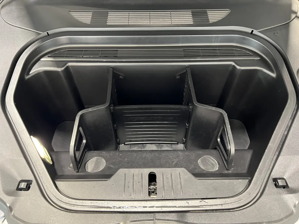 Extended RWD 98 kWh | Navigatie/Android/Apple Carplay | Panoramadak | Voorstoelen/Stuur/Voorruit Verwarmd | Cruise Control Adaptief | Achteruitrijcamera |