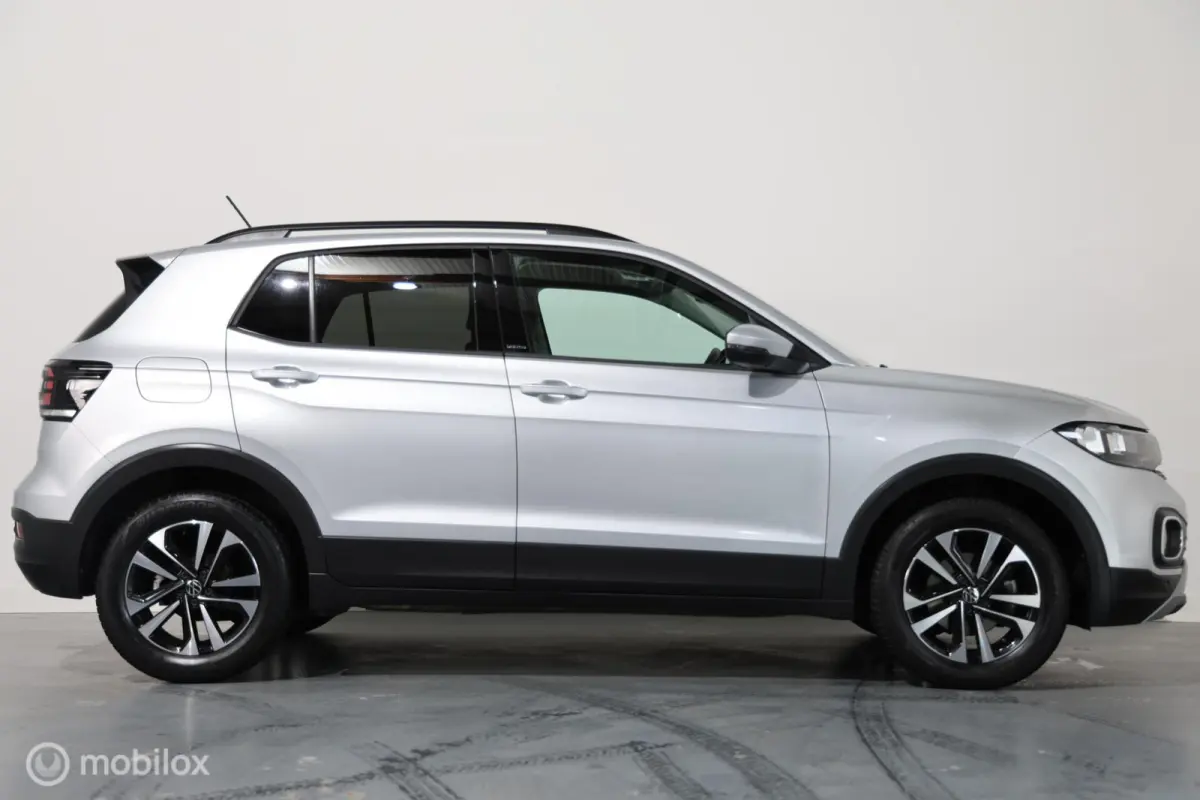 1.0 TSI Style - Trekhaak afneembaar - Carplay - Stoelverwarming