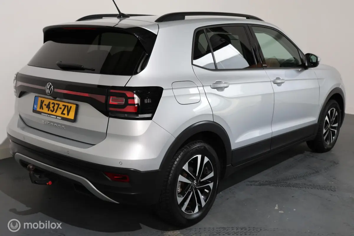 1.0 TSI Style - Trekhaak afneembaar - Carplay - Stoelverwarming