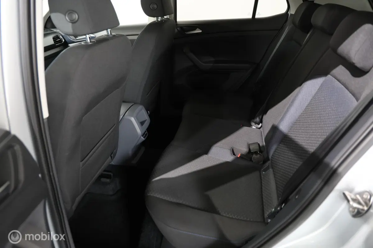 1.0 TSI Style - Trekhaak afneembaar - Carplay - Stoelverwarming