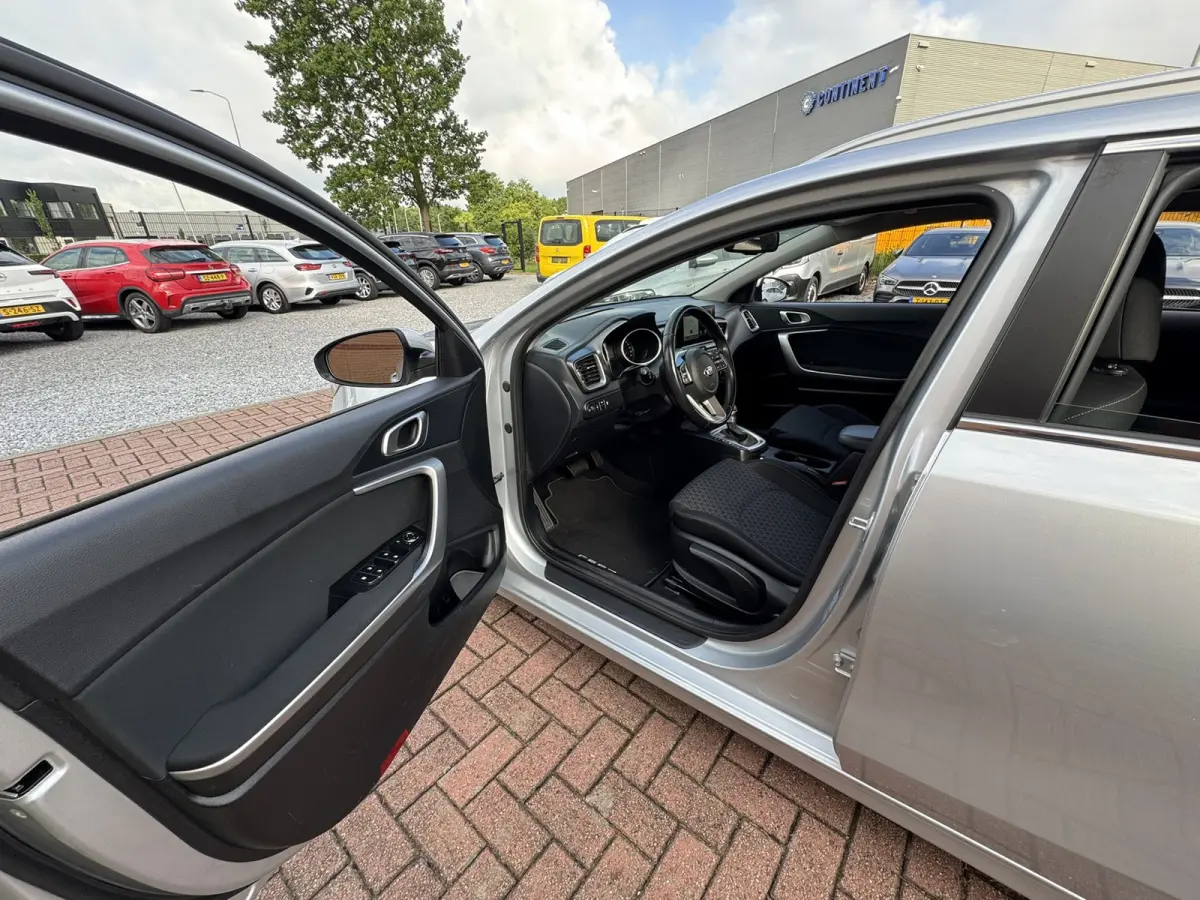1.6 CRDi DynamicLine, Euro 6, Automaat, Marge, Apple Carplay