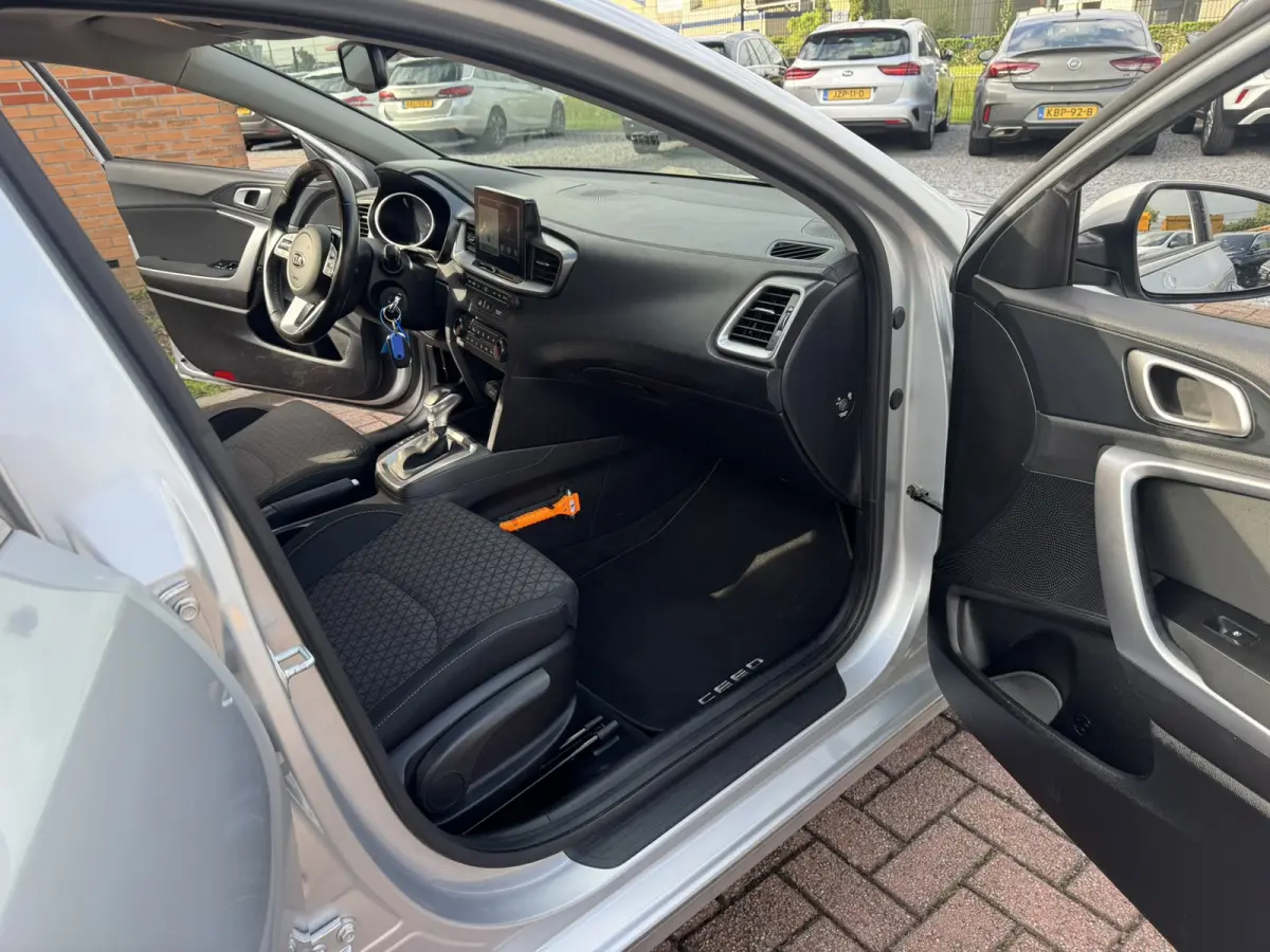 1.6 CRDi DynamicLine, Euro 6, Automaat, Marge, Apple Carplay