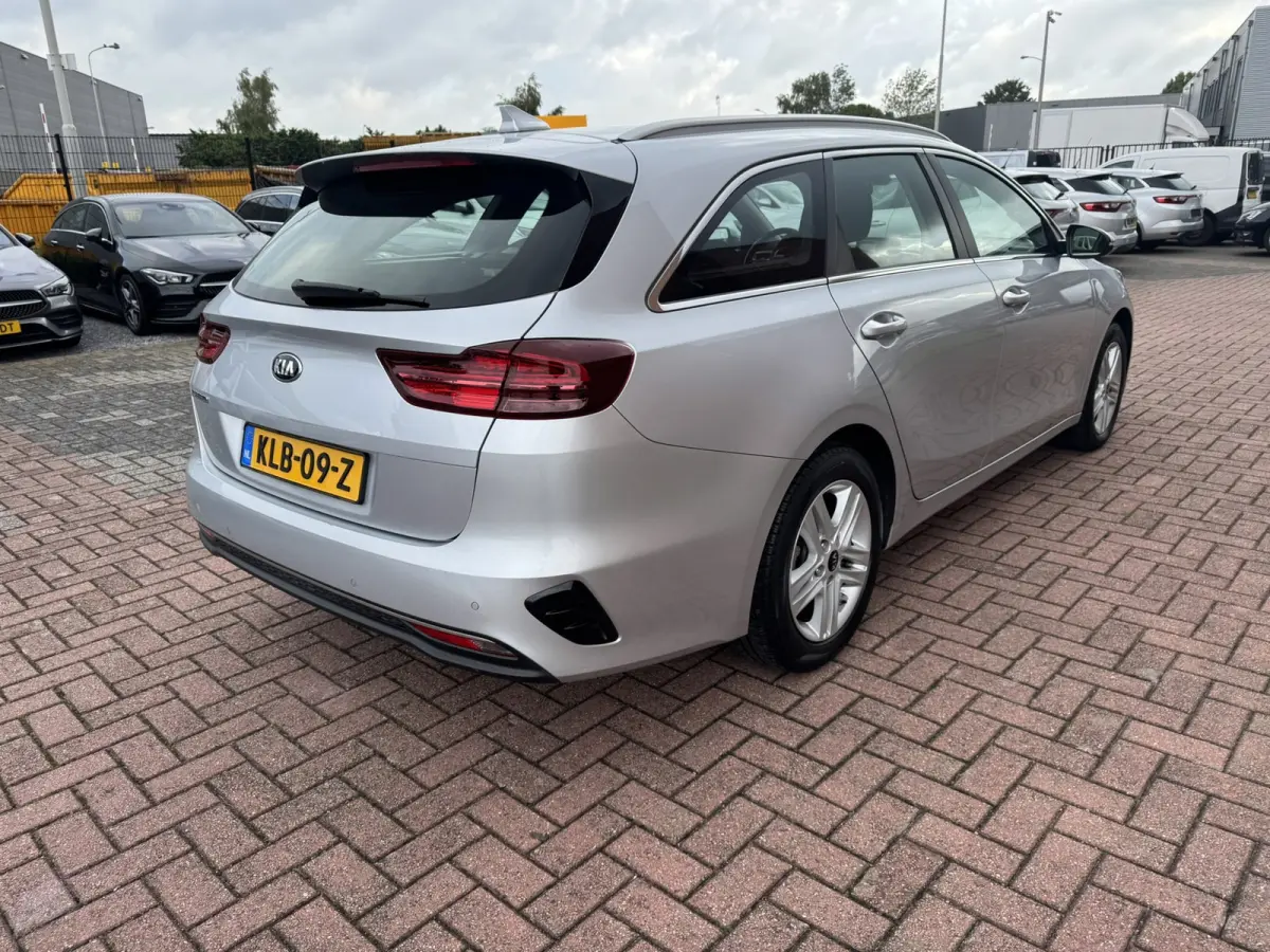 1.6 CRDi DynamicLine, Euro 6, Automaat, Marge, Apple Carplay