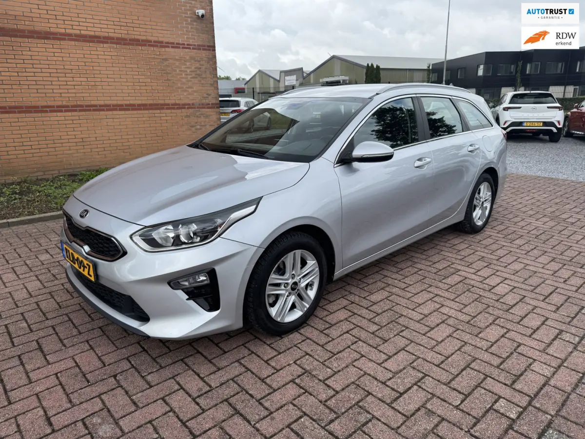 1.6 CRDi DynamicLine, Euro 6, Automaat, Marge, Apple Carplay