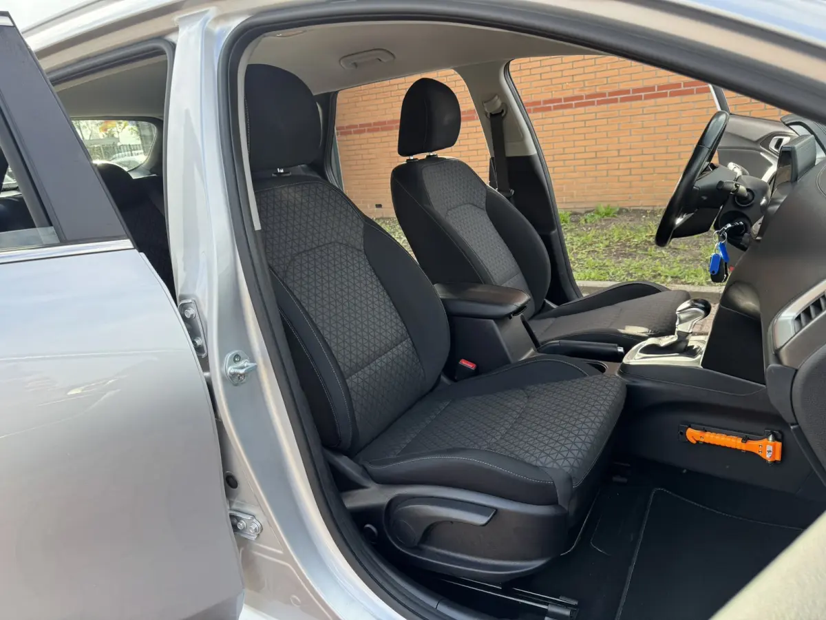 1.6 CRDi DynamicLine, Euro 6, Automaat, Marge, Apple Carplay