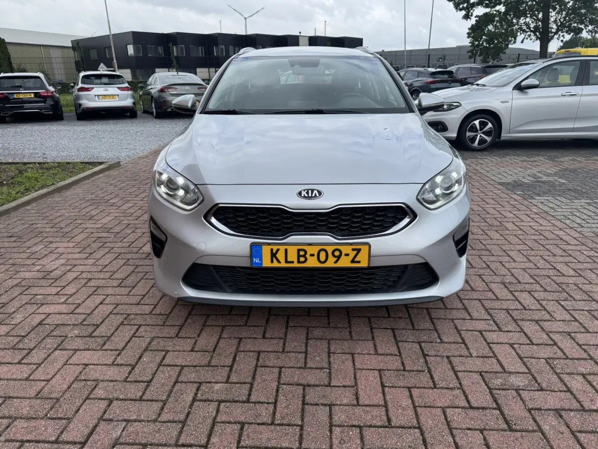 1.6 CRDi DynamicLine, Euro 6, Automaat, Marge, Apple Carplay