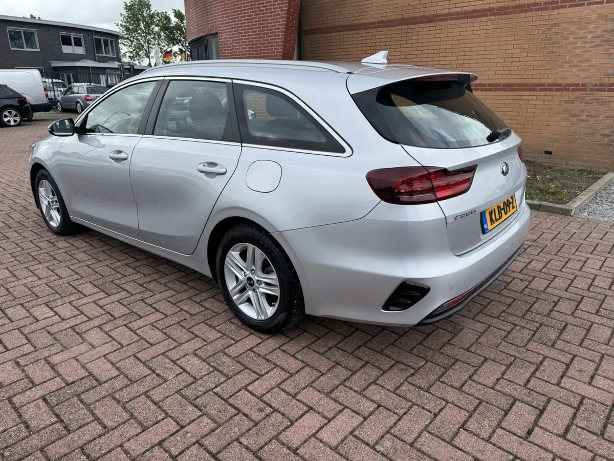 1.6 CRDi DynamicLine, Euro 6, Automaat, Marge, Apple Carplay