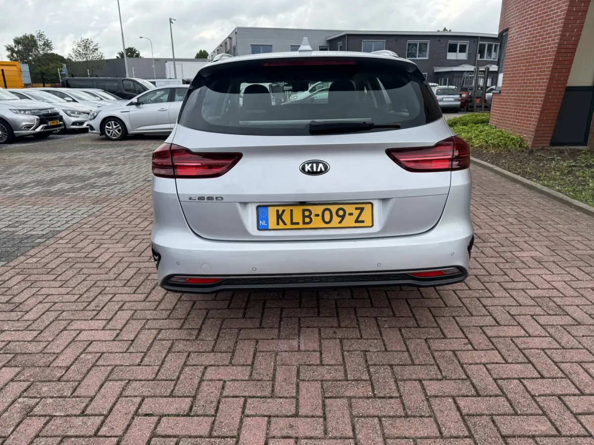 1.6 CRDi DynamicLine, Euro 6, Automaat, Marge, Apple Carplay