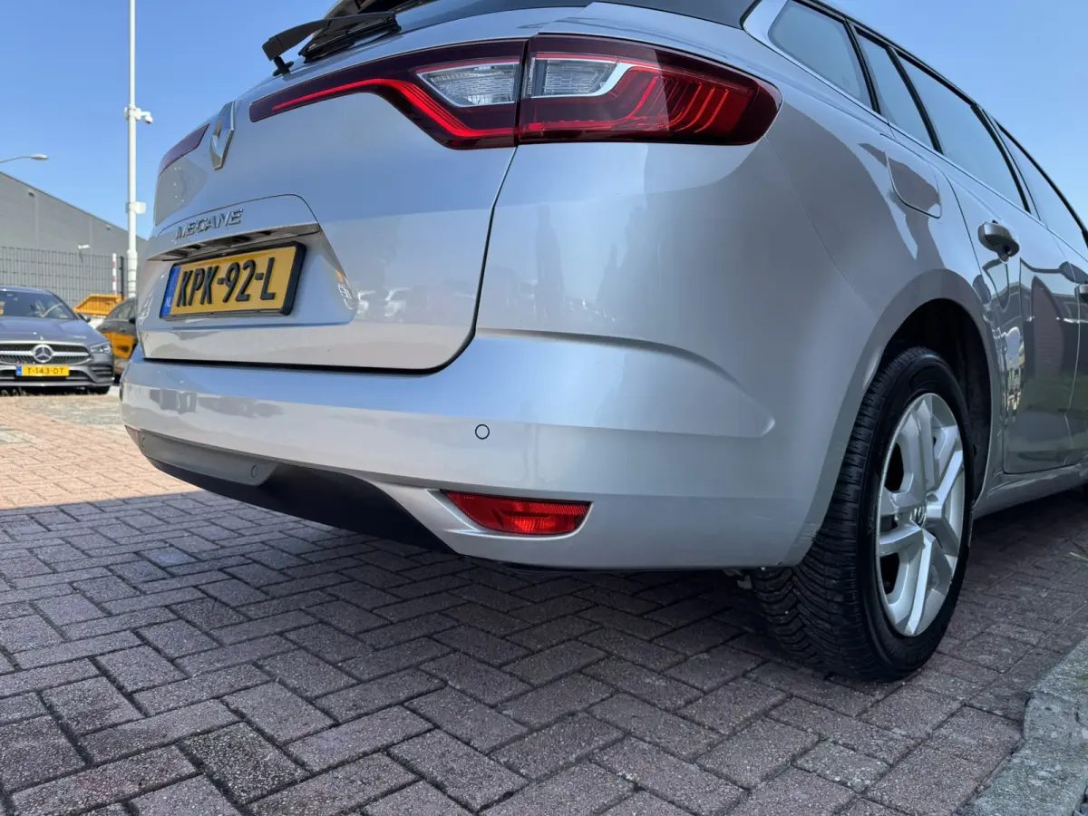 1.5 dCi Zen, Automaat, Euro 6, Marge, Apple Carplay