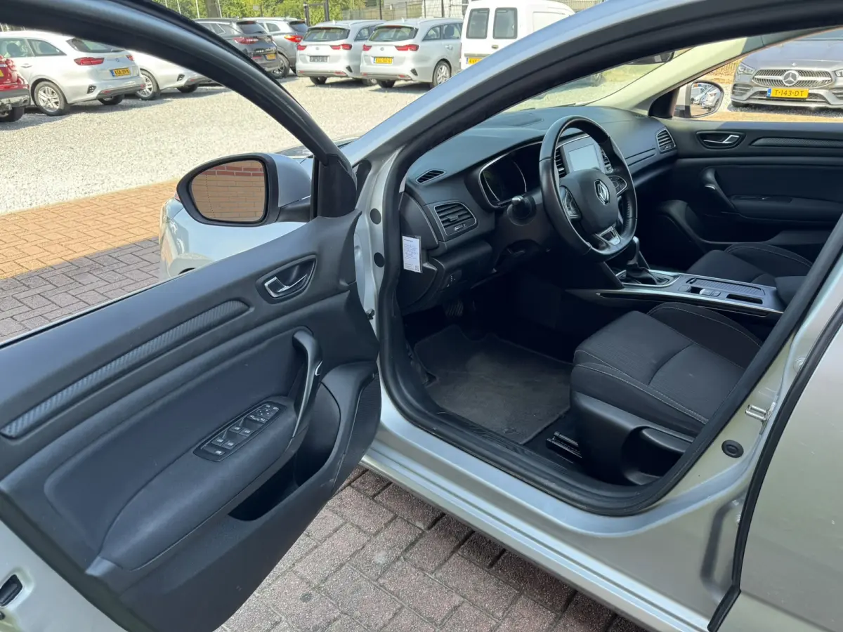 1.5 dCi Zen, Automaat, Euro 6, Marge, Apple Carplay