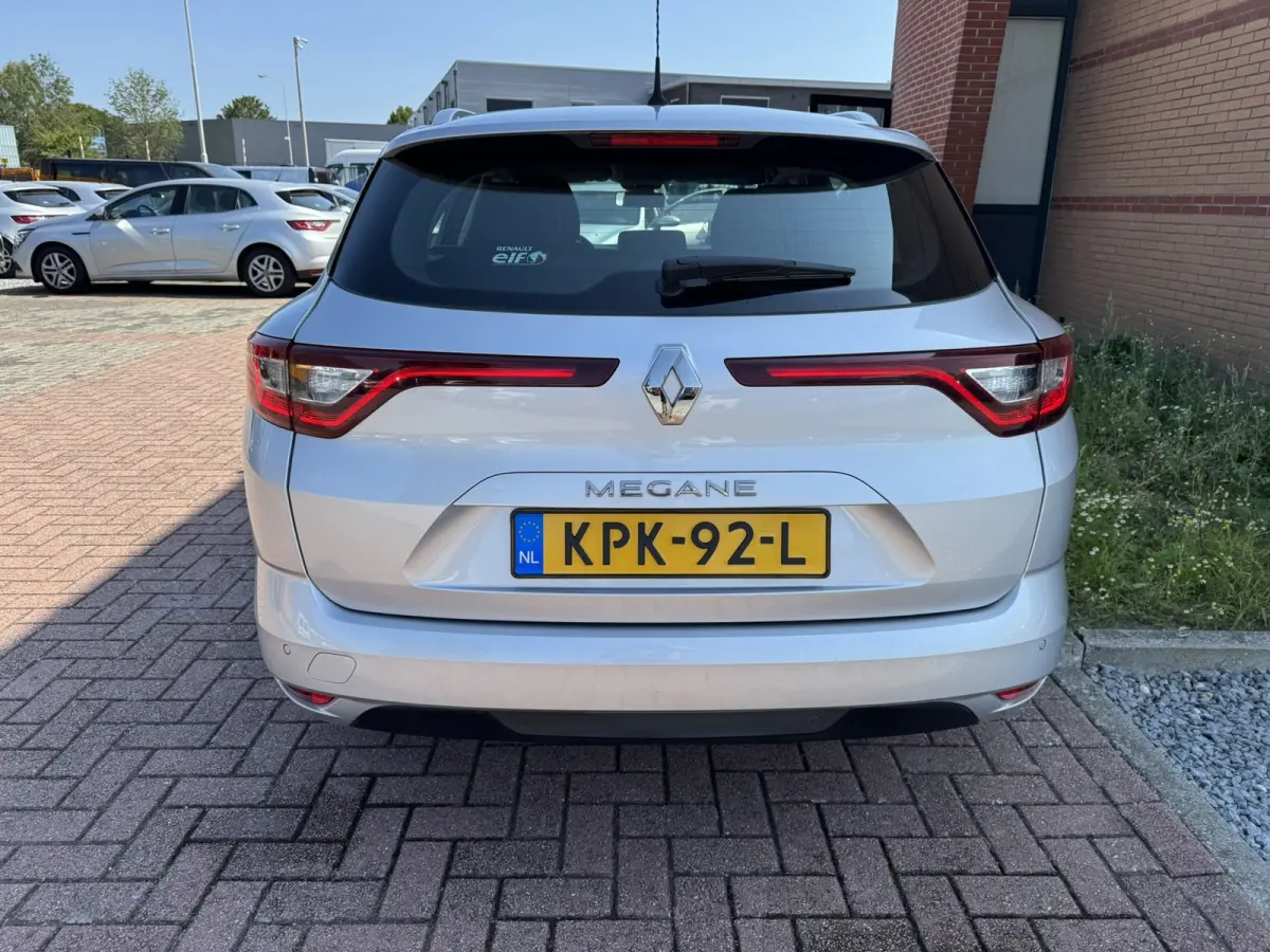 1.5 dCi Zen, Automaat, Euro 6, Marge, Apple Carplay