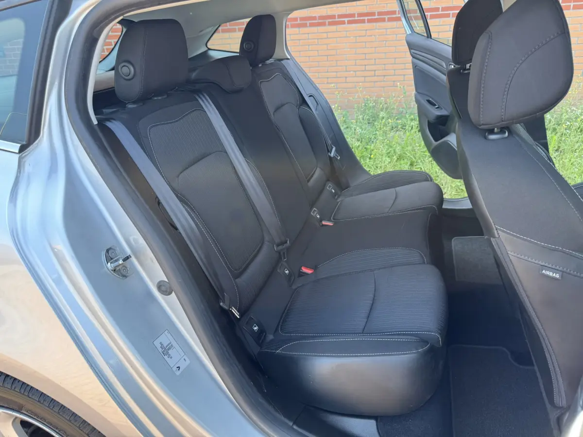 1.5 dCi Zen, Automaat, Euro 6, Marge, Apple Carplay