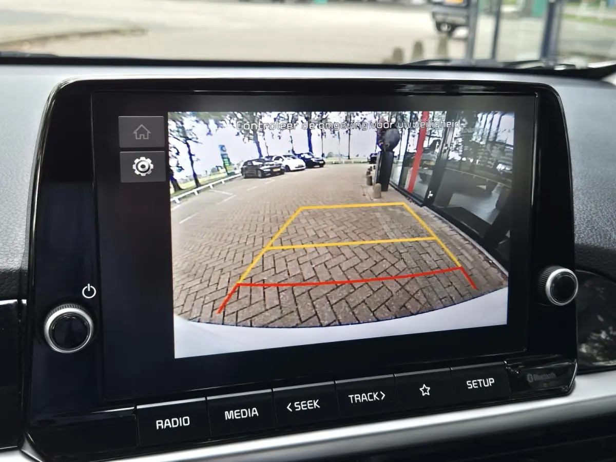 1.0 DPi DynamicLine AUTOMAAT | Navigatie via Apple Carplay | Airco | Licht metalen velgen | Cruise Control