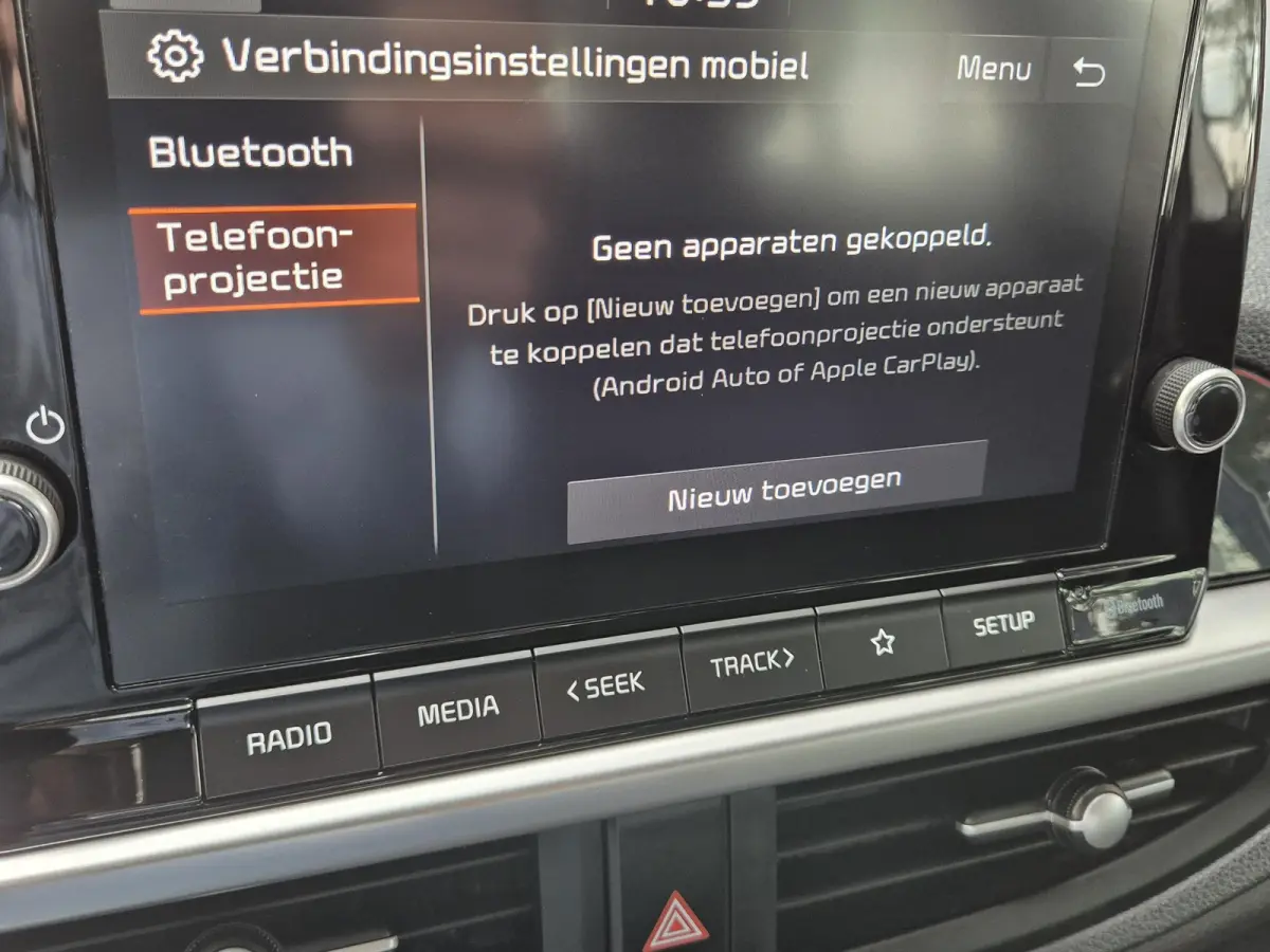 1.0 DPi DynamicLine AUTOMAAT | Navigatie via Apple Carplay | Airco | Licht metalen velgen | Cruise Control