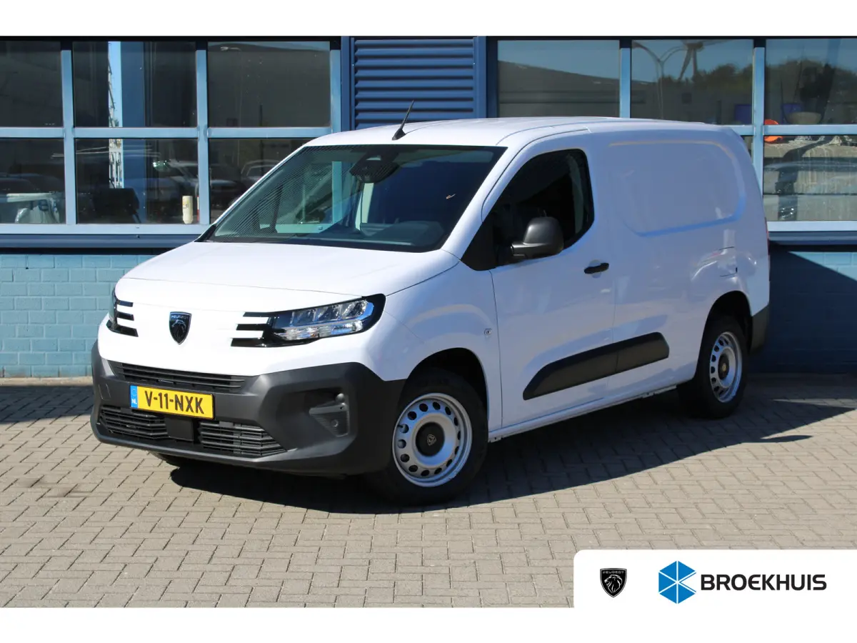L2 1.5 100 PK 8 JAAR GARANTIE | 10"SCHERM + DRAADLOOS CARPLAY | BETIMMERING LAADRUIMTE