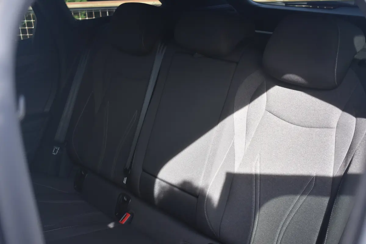 Limited Edition | 77KWH | 286 PK | TREKHAAK | CAMERA | STOEL + STUUR VERW. | APP.CONNECT | 2-ZONE CLIMA | ADAPT.CRUISE | FULL.LED | DAB + |