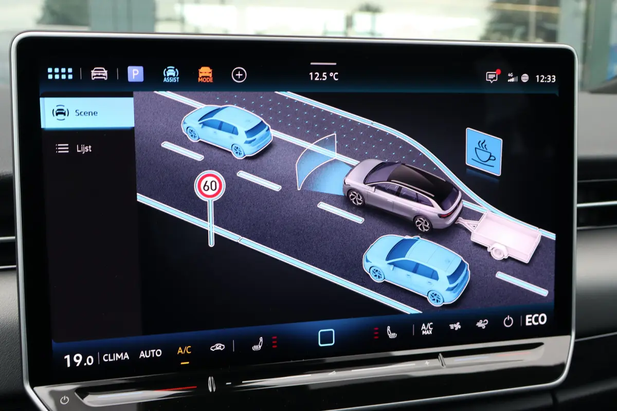 Limited Edition | 77KWH | 286 PK | TREKHAAK | CAMERA | STOEL + STUUR VERW. | APP.CONNECT | 2-ZONE CLIMA | ADAPT.CRUISE | FULL.LED | DAB + |