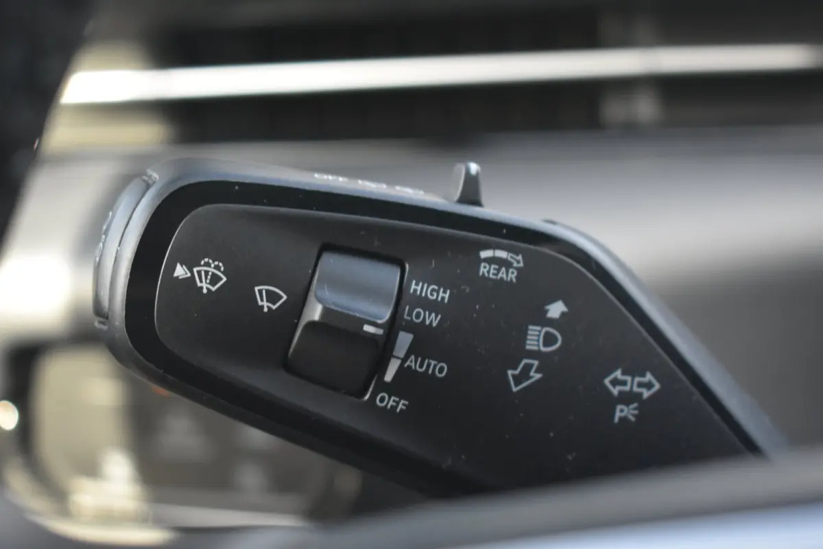 Limited Edition | 77KWH | 286 PK | TREKHAAK | CAMERA | STOEL + STUUR VERW. | APP.CONNECT | 2-ZONE CLIMA | ADAPT.CRUISE | FULL.LED | DAB + |