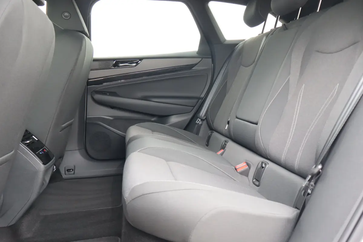 Limited Edition | 77KWH | 286 PK | TREKHAAK | CAMERA | STOEL + STUUR VERW. | APP.CONNECT | 2-ZONE CLIMA | ADAPT.CRUISE | FULL.LED | DAB + |